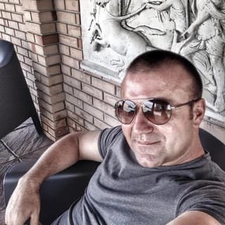 Márton Attila portréja